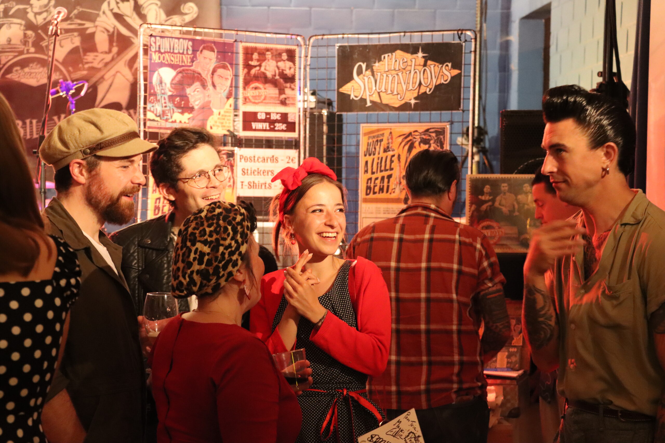 Les sourires du bal du 7e wing.